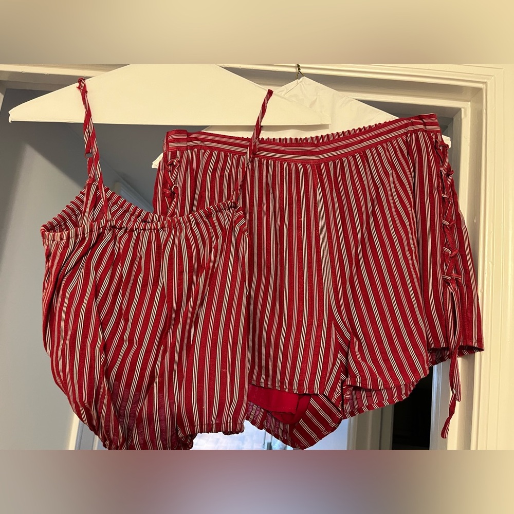 Two piece American Eagle set
